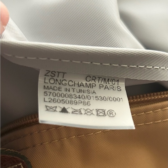 Longchamp Le Pliage Medium Nylon Shoulder Tote-Fawn with Brown Leather Handles - Picture 16 of 16